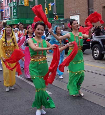 Canadians of Chinese Origin celebrate their roots!